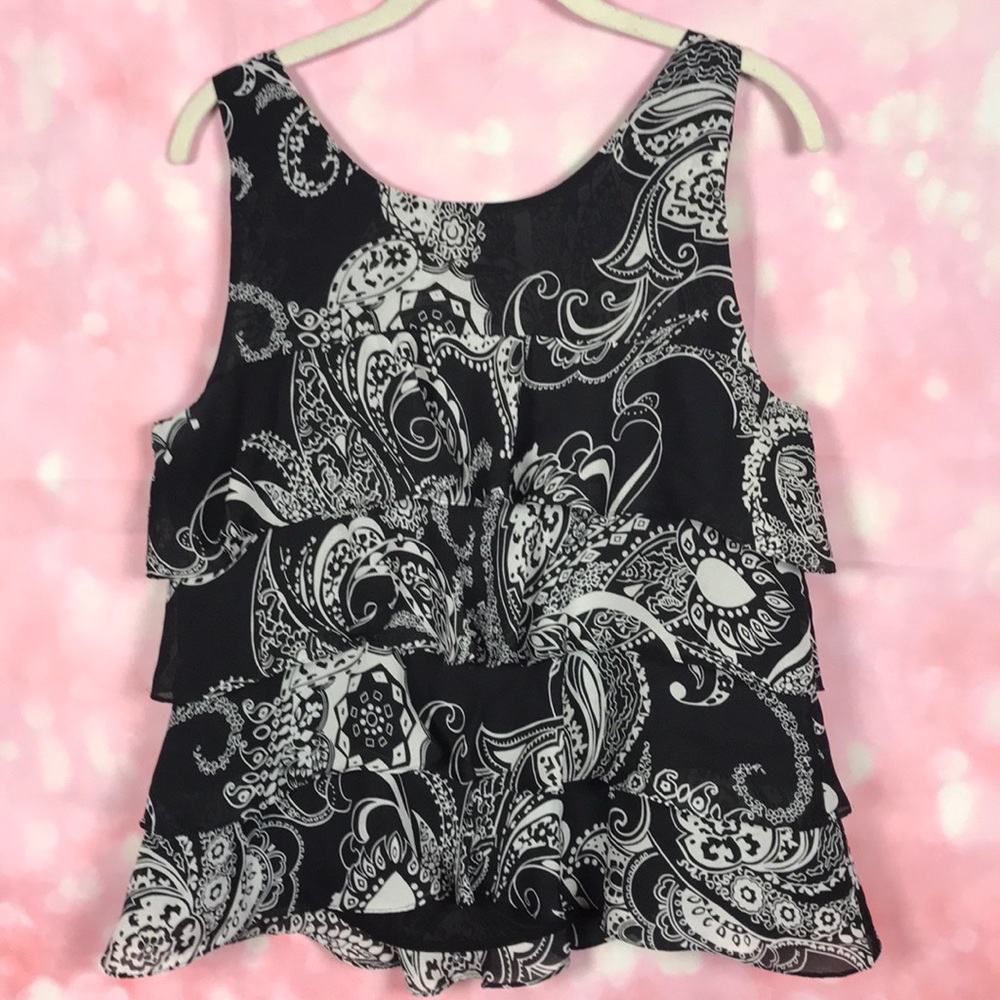 Sunny Leigh Ruffle Top - Picture 3 of 4